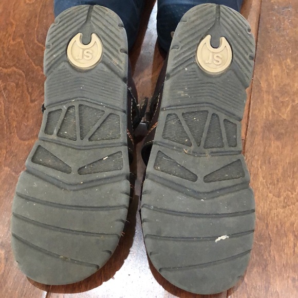 Stride Rite - Picture 2 of 3